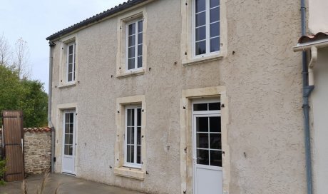 Installation de fenêtres en PVC blanc à Saint Jean d'Angély 