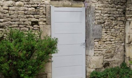  Porte extérieure en aluminium Orléans